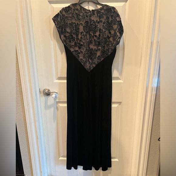 Jeffrey & Dara Evenings  size 10 Women’s Velvet Maxi Dress Floral Formal - Picture 5 of 6